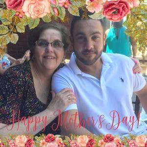 Meet your Posher, Laurie